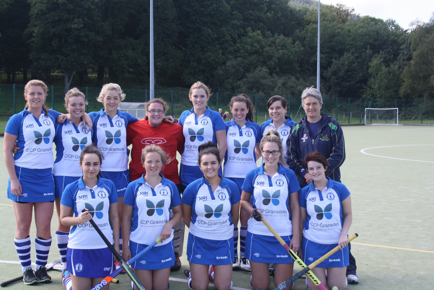 The Newcastle Nomads 1st womens team in full kit (with the CCP Gransden logo centrally placed).